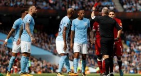 盘点足球史上15位最伟大的10号，齐达内排名第五，前三实至名归